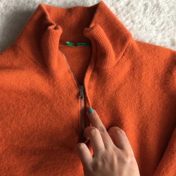 🍑orange  sweater 🍑 - Picture 2 of 3